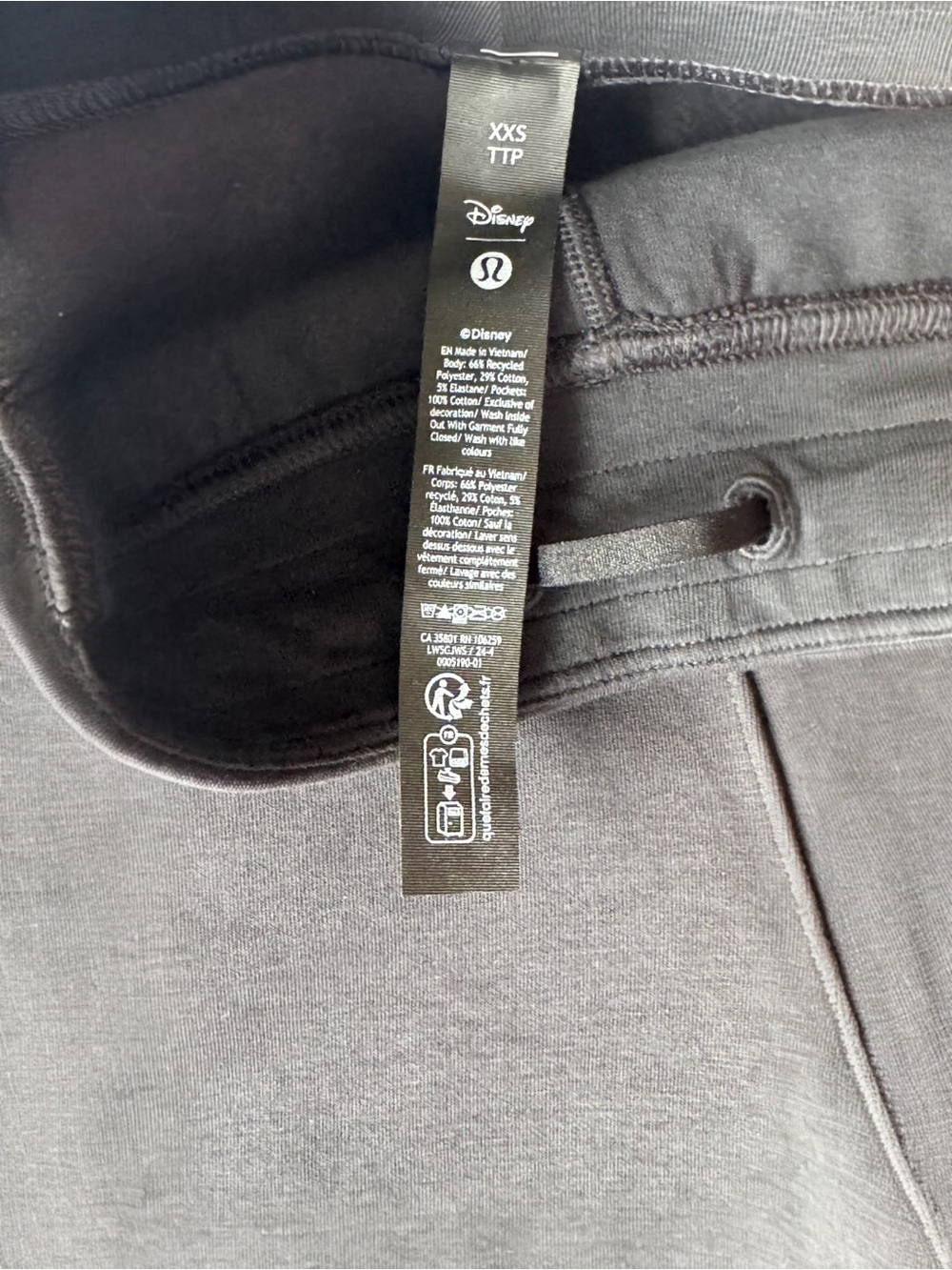 Lululemon x Disney Heavyweight Fleece Sweatpant - Black Mickey Mouse - XXS - Picture 10 of 10